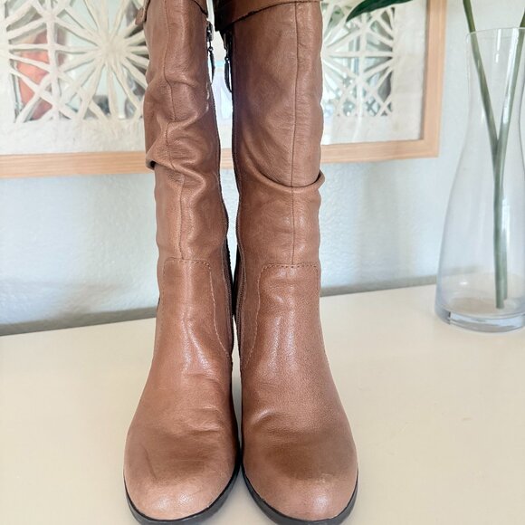 Guess Tall Wedge Boot Caramel Color Size 6.5 - Picture 3 of 7